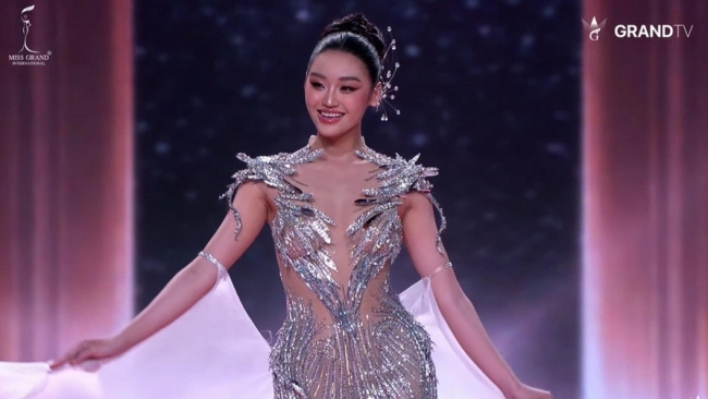 Yến Nhi bùng nổ tại Miss Grand International 2025 với thành tích top 8 đầu tiên
