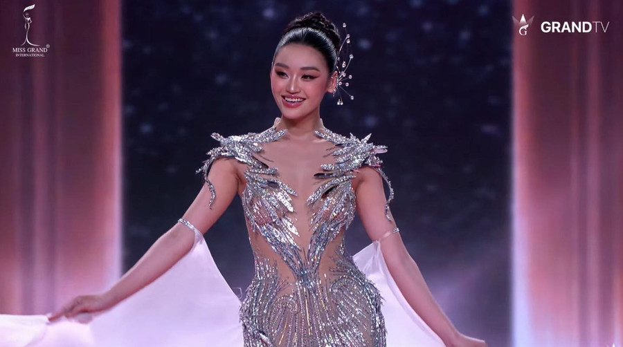 Yến Nhi bùng nổ tại Miss Grand International 2025 với thành tích top 8 đầu tiên