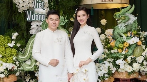 Hoa hậu Đỗ Thị Hà lần đầu nhắc đến chồng doanh nhân