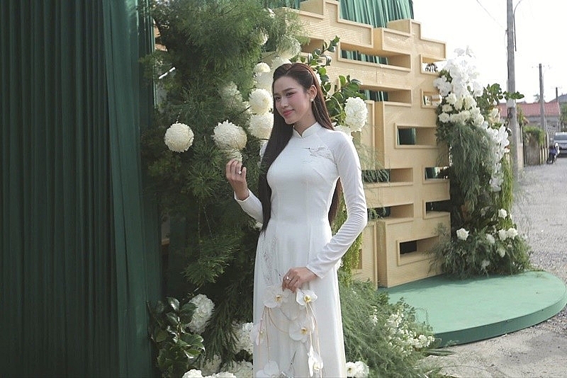 Hoa hậu Đỗ Thị Hà lần đầu nhắc đến chồng doanh nhân