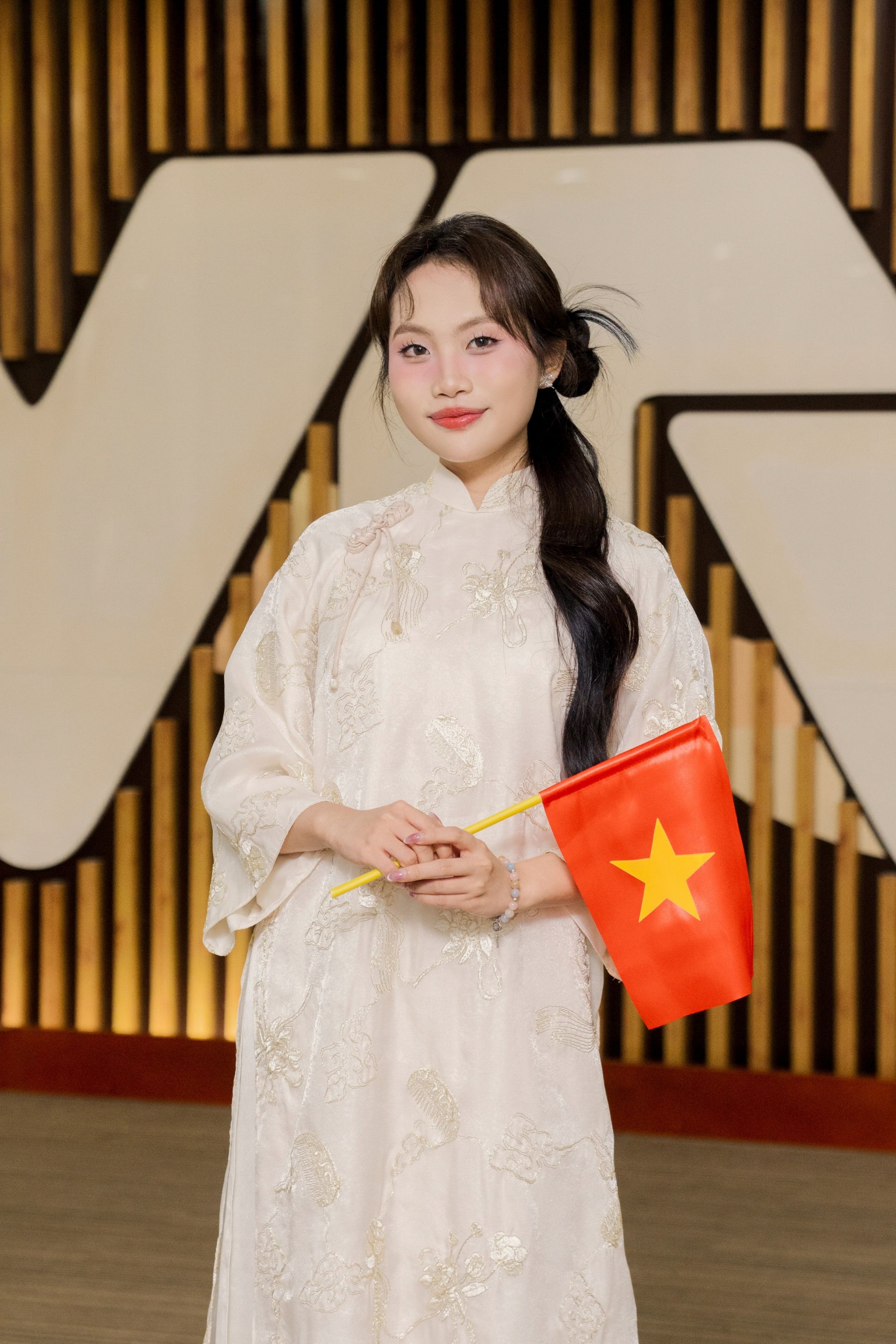 Phương Mỹ Chi là cá nhân điển hình tiêu biểu TP. Hồ Chí Minh