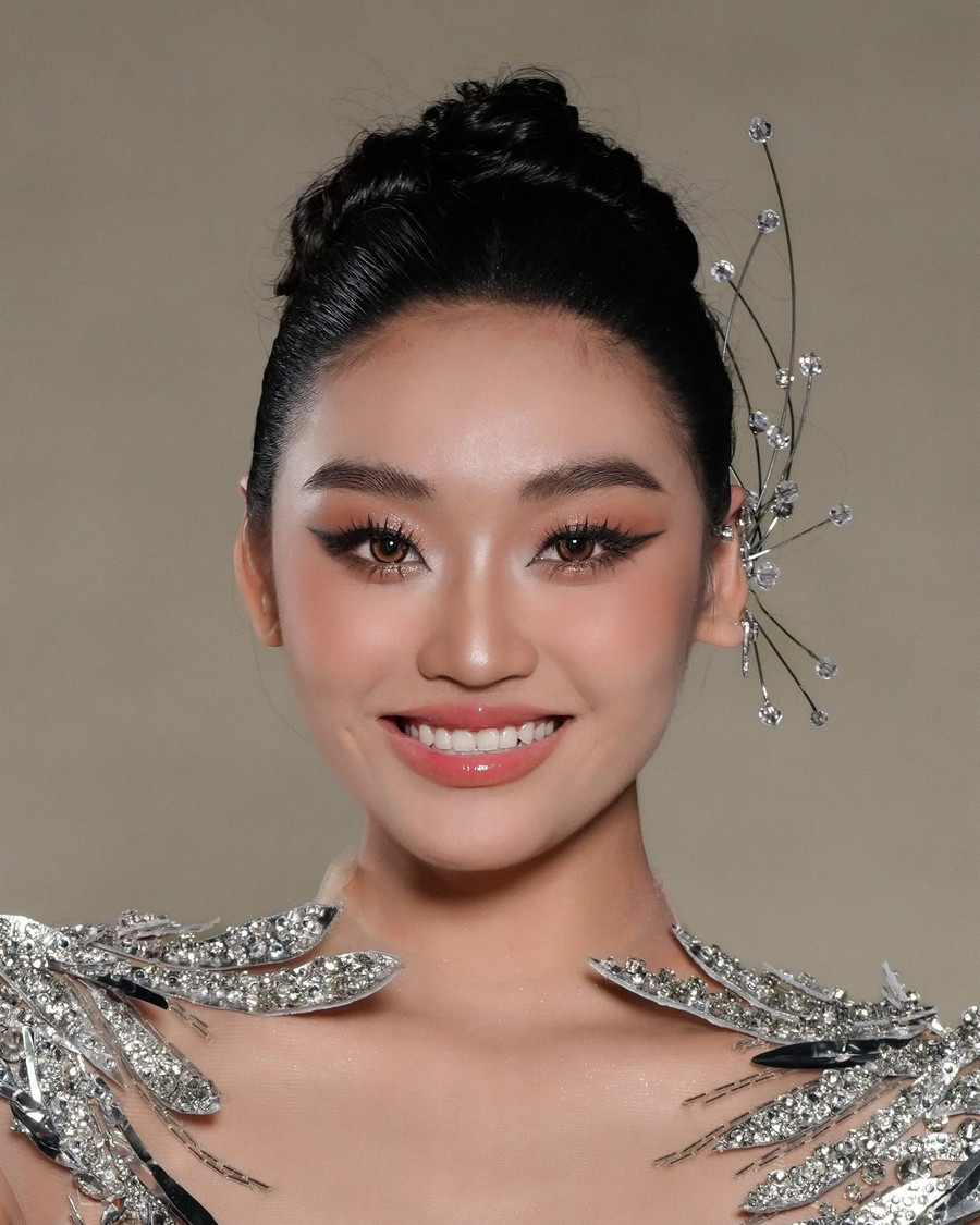 Người đẹp 30 tuổi đăng quang Miss Grand International 2025