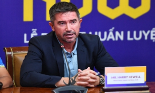 HLV Harry Kewell nói về trận thua Ninh Bình và Hoàng Hên