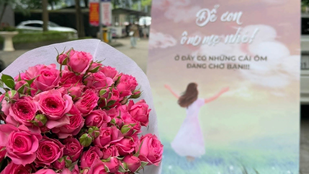 Triệu cái ôm gửi đến mẹ