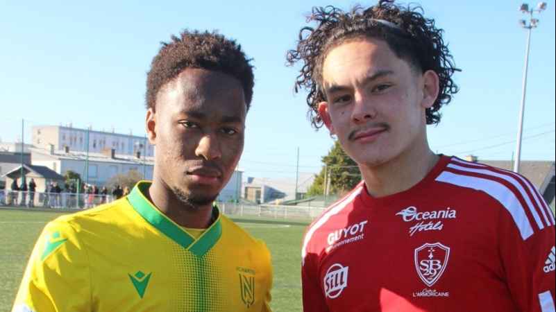 Sao gốc Việt cao 1m81 được loạt đội bóng V-League săn đón