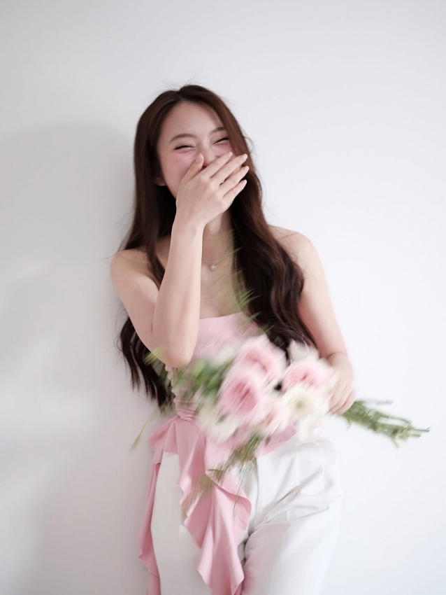 MC Khánh Vy giao diện tiểu thư ngọt ngào khiến fan lụi tim