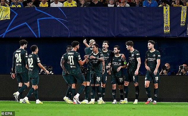 Haaland sánh ngang kỷ lục kinh ngạc của Cristiano Ronaldo