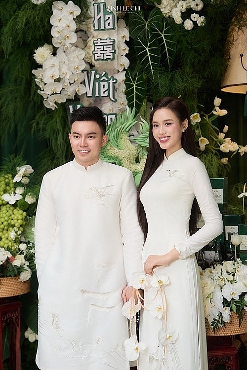 Hoa hậu Đỗ Thị Hà hạnh phúc trong ngày cưới