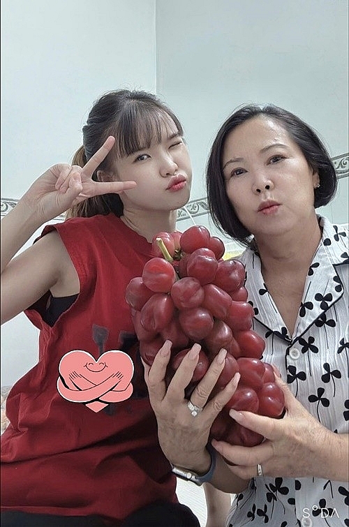 Khởi My lên tiếng về nghi vấn mang bầu