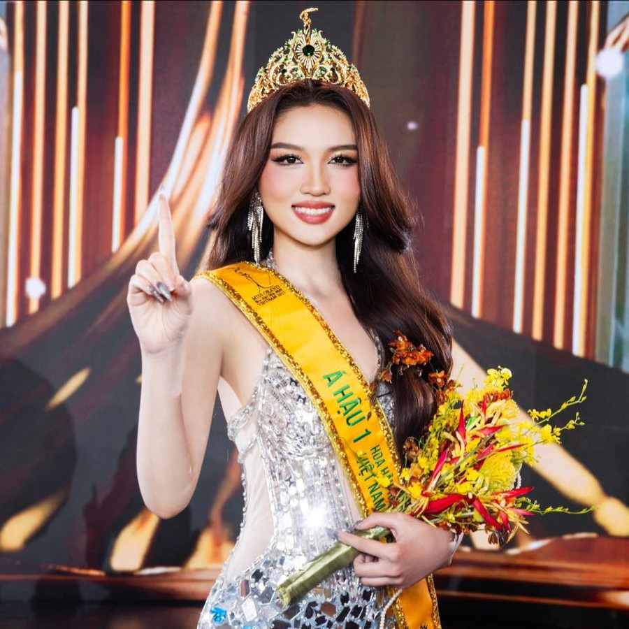 Á hậu Thu Ngân trở thành đại diện Việt Nam tại Miss Intercontinental 2025 Á hậu Thu Ngân trở thành đại diện Việt Nam tại Miss Intercontinental 2025