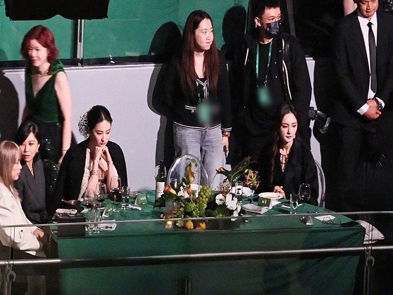 Mối quan hệ gây chú ý giữa Lưu Diệc Phi - Dương Mịch