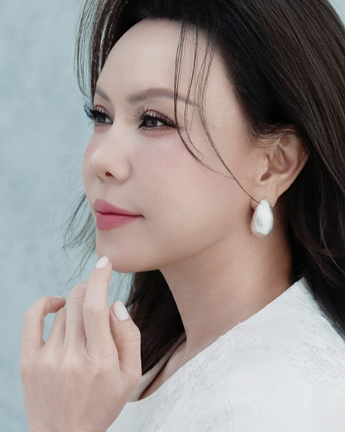 Việt Hương cùng Hồng Đào khiến fan trầm trồ với vẻ đẹp vượt thời gian Việt Hương cùng Hồng Đào khiến fan trầm trồ với vẻ đẹp vượt thời gian
