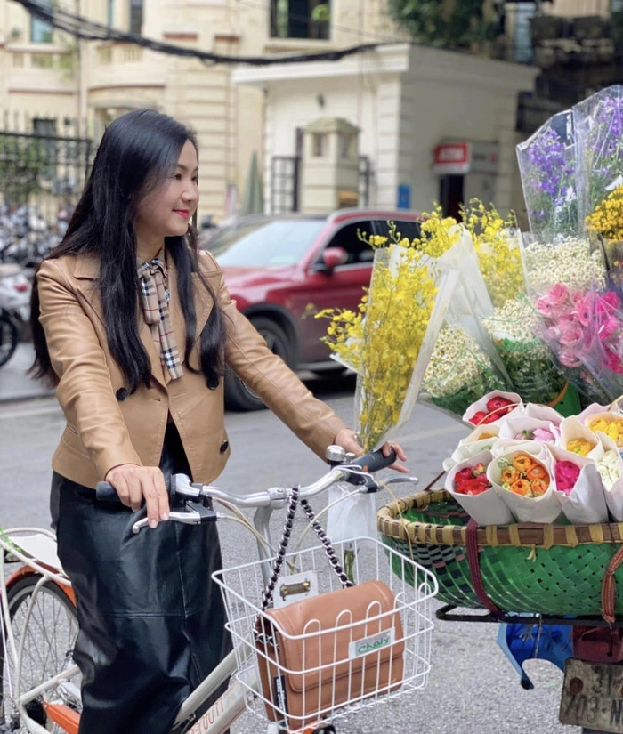 Thu Hà - Mỹ nhân kiêu sa của điện ảnh Việt, nhan sắc vượt thời gian, cuộc sống viên mãn