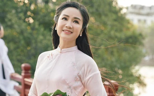 Thu Hà - Mỹ nhân kiêu sa của điện ảnh Việt, nhan sắc vượt thời gian, cuộc sống viên mãn