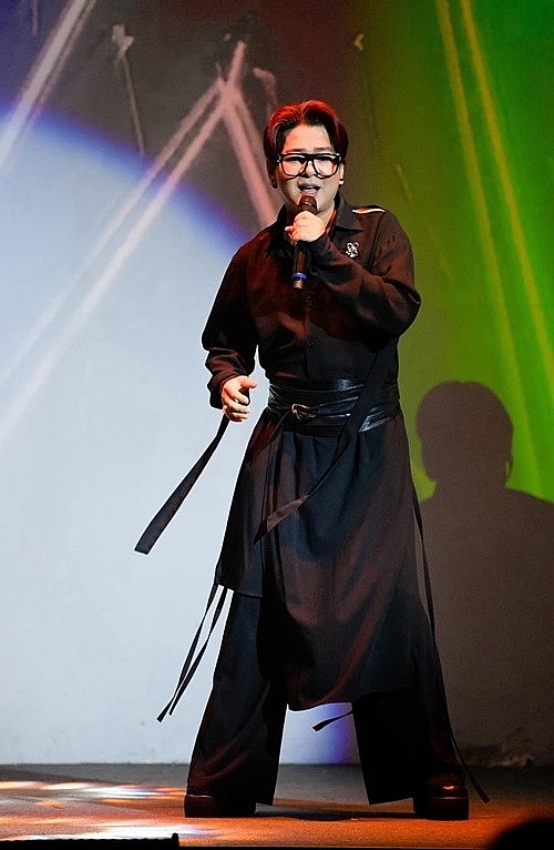 Biết gì về ca sĩ Vũ Hà trước cáo buộc đánh bạc? Biết gì về ca sĩ Vũ Hà trước cáo buộc đánh bạc?