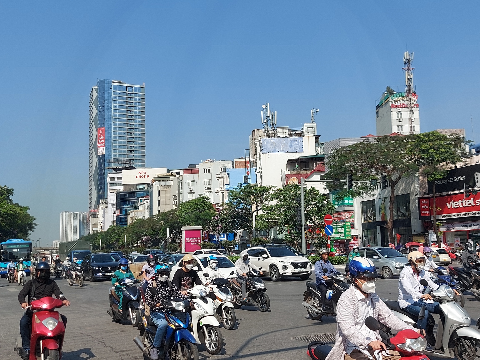 Dự báo thời tiết đêm nay và ngày mai 30/10: Hà Nội và các khu vực trên cả nước Dự báo thời tiết đêm nay và ngày mai 30/10: Hà Nội và các khu vực trên cả nước