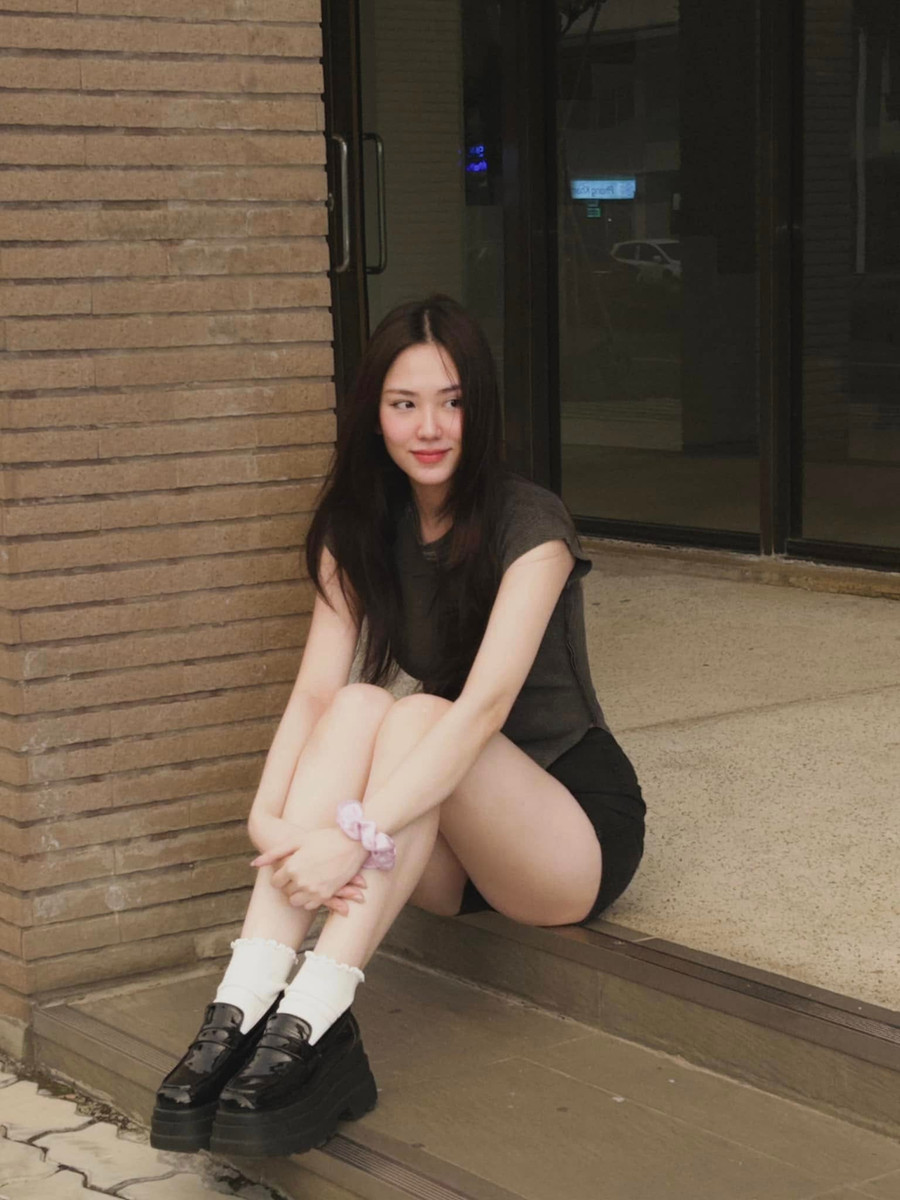 Hoa hậu Mai Phương ra mắt album đầu tay, chính thức lấn sân ca hát