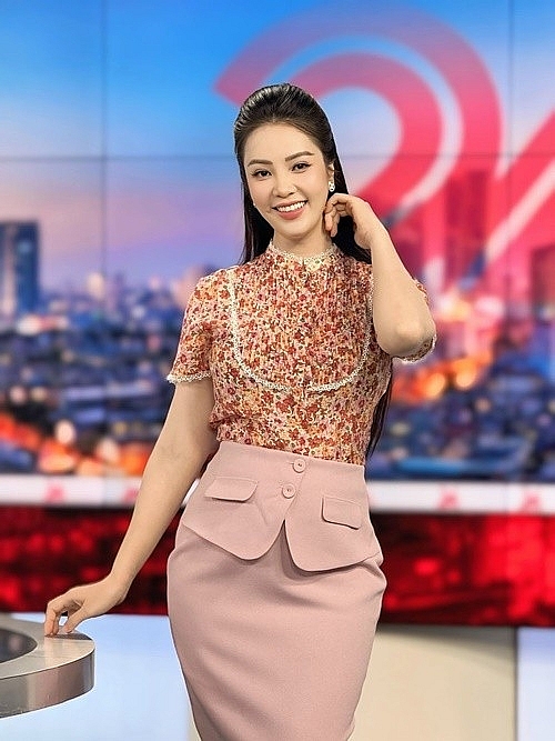 Thụy Vân giấu khéo chuyện có bầu, sinh con thứ 2 Thụy Vân giấu khéo chuyện có bầu, sinh con thứ 2