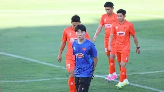 Tuyển Việt Nam chia tay trợ lý Kim Do Heon