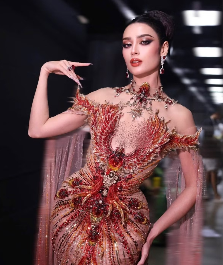 Emoura Phạm có làm nên chuyện ở chung kết Miss Grand International 2026?