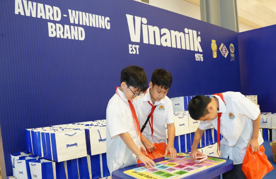 Vinamilk đồng hành cùng “Chắp cánh tuổi thơ”, nuôi dưỡng những ước mơ tuổi thơ