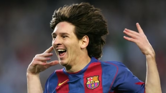 Đồng đội của Messi 22 năm trước giờ ra sao?