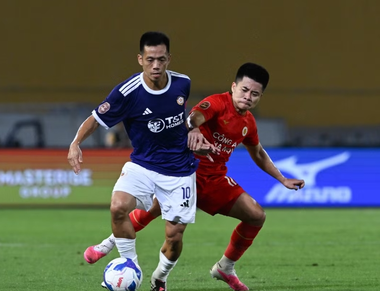 Hà Nội FC thắng trận derby Thủ đô, Công an Hà Nội mất ngôi đầu V.League