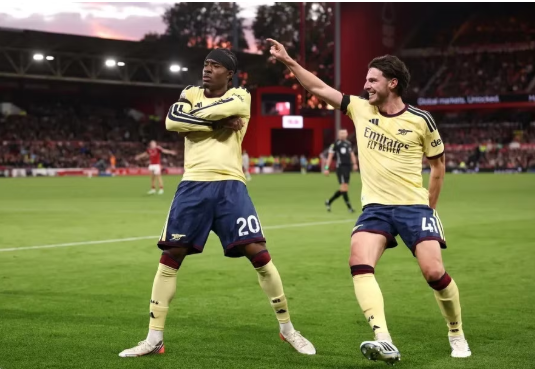 Arsenal thắng nhọc Nottingham Forest