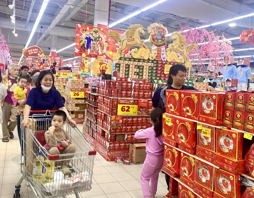 Hàng Việt trước mùa Tết: Bán được hàng đã khó, giữ được lãi càng khó Hàng Việt trước mùa Tết: Bán được hàng đã khó, giữ được lãi càng khó