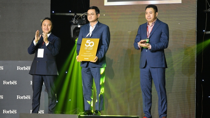 Vinamilk: 10 năm liền trong Top 50 công ty niêm yết tốt nhất của Forbes Việt Nam