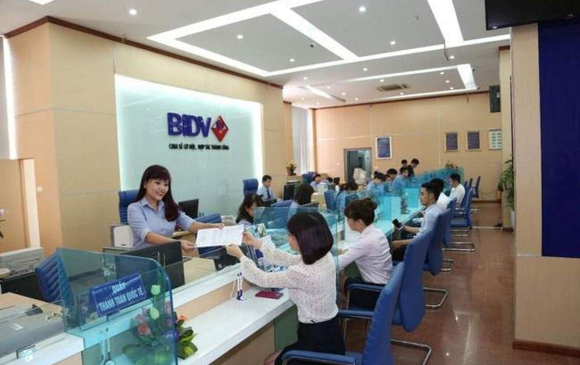 Tin ngân hàng ngày 12/11: BIDV nâng lãi suất tiền gửi không kỳ hạn lên 1%/năm dành cho tiểu thương