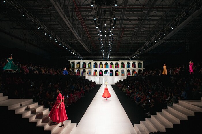 Nhà thiết kế Đỗ Mạnh Cường nhận con nuôi thứ 10 Nhà thiết kế Đỗ Mạnh Cường nhận con nuôi thứ 10