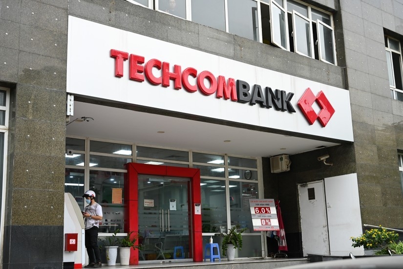 Tin ngân hàng ngày 18/11: Techcombank tăng lãi suất cao nhất lên 9%/năm