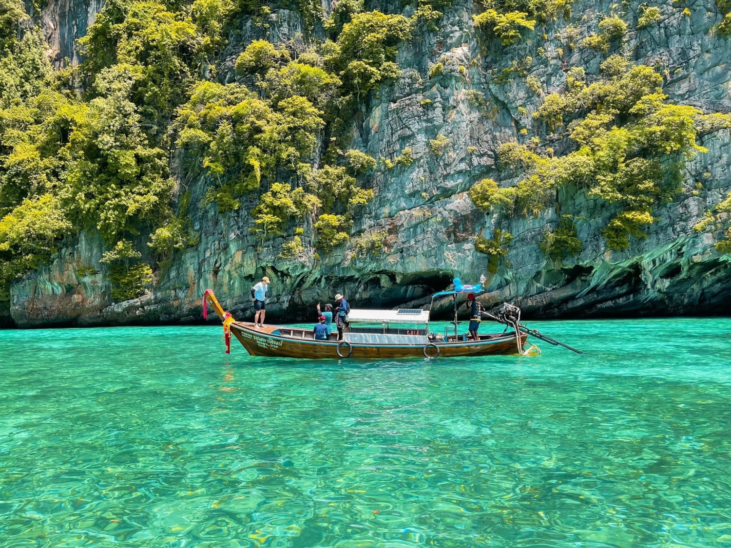Đắm chìm trong vẻ quyến rũ của vịnh Pi Leh (Thái Lan)