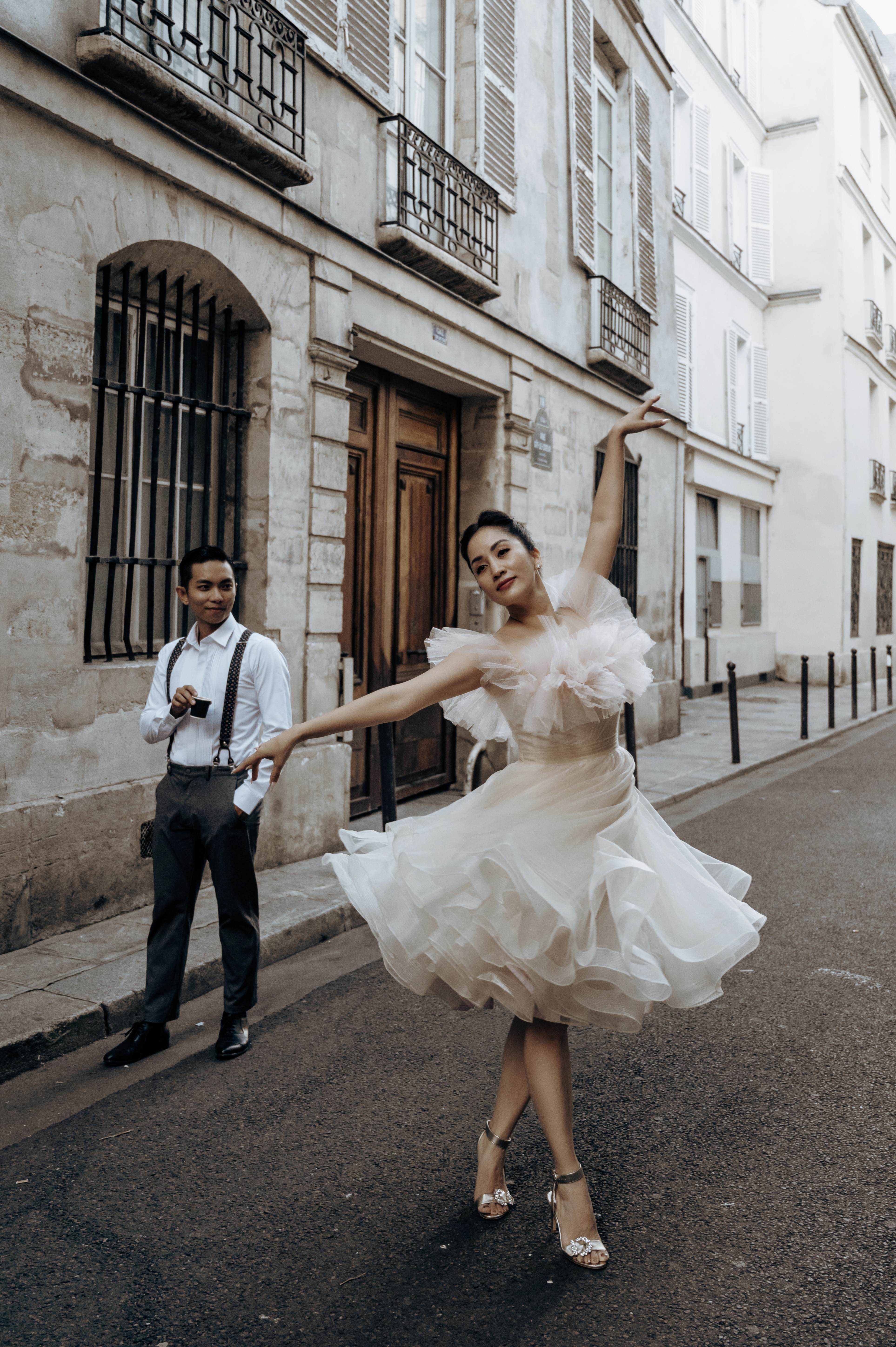 Ảnh cưới đáng yêu chụp ở Pháp của Phan Hiển, Khánh Thi