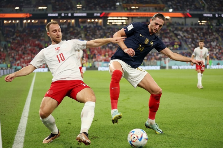 Mbappe ghi cú đúp hạ Đan Mạch, tuyển Pháp qua vòng bảng World Cup 2022