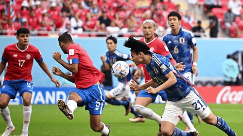 Nhật Bản thua vì HLV Costa Rica 'học' ông Park đá 5 hậu vệ?