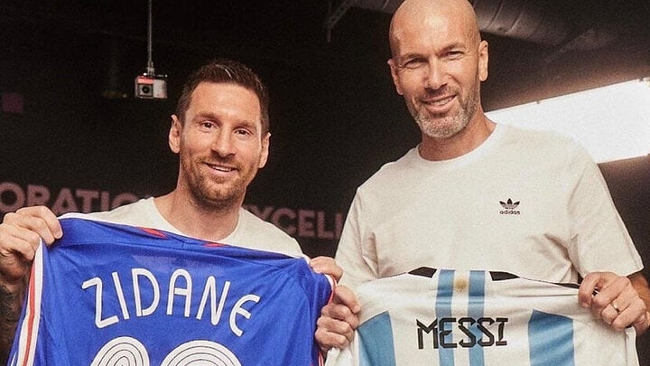 Zidane: Messi là ma thuật thuần khiết