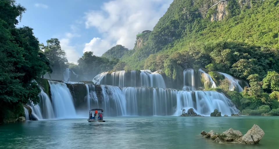 Cao Bằng có gì mà khách đến một lần còn mãi vấn vương? Cao Bằng có gì mà khách đến một lần còn mãi vấn vương?
