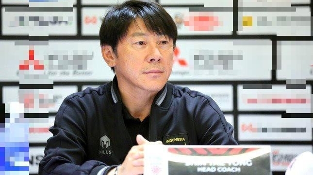 HLV Shin Tae Yong thông báo thông tin bất ngờ về AFF Cup