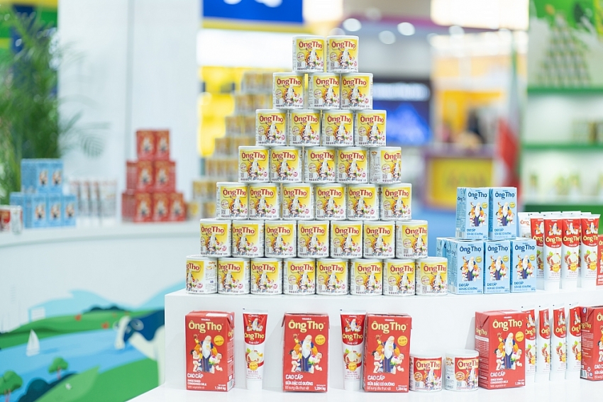 Vinamilk 16 năm liền là thương hiệu quốc gia nhờ chất lượng, sáng tạo và bền vững | Sức khỏe Việt