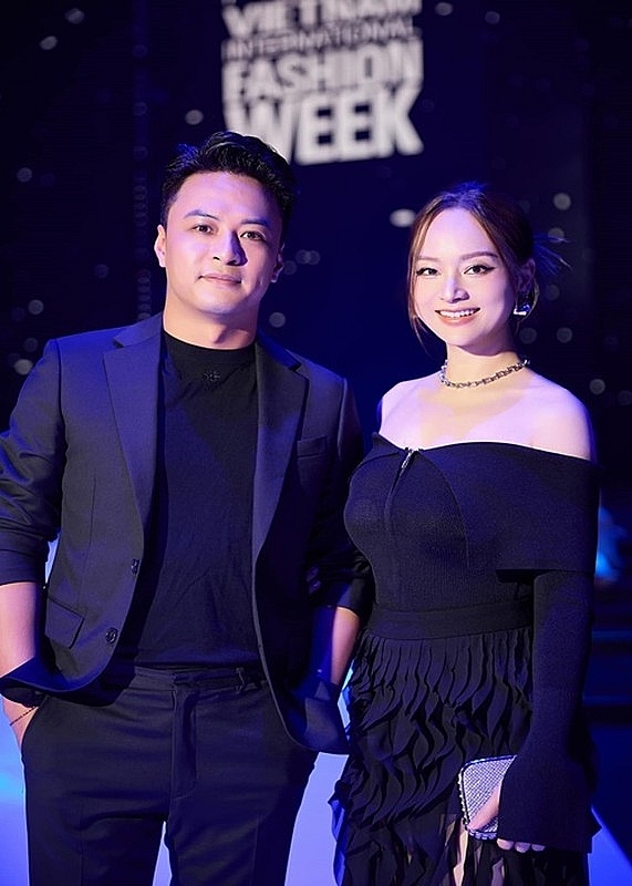 Hồng Đăng tái xuất showbiz, hội ngộ Lan Phương - Hồng Diễm