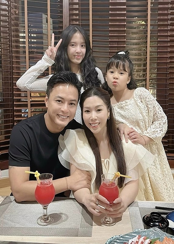 Hồng Đăng tái xuất showbiz, hội ngộ Lan Phương - Hồng Diễm