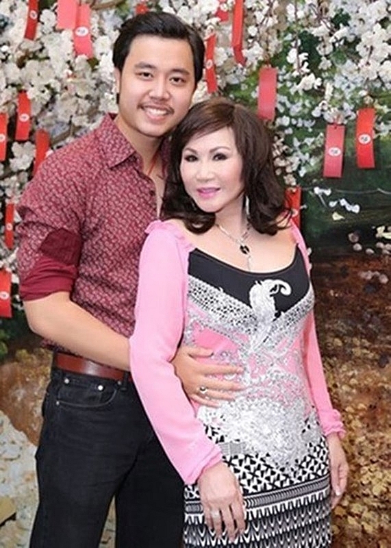 Sao nam Việt từng yêu nữ tỷ phú hơn 32 tuổi giờ ra sao? Sao nam Việt từng yêu nữ tỷ phú hơn 32 tuổi giờ ra sao?