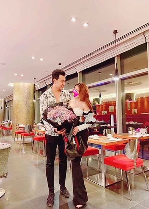Sao nam Việt từng yêu nữ tỷ phú hơn 32 tuổi giờ ra sao? Sao nam Việt từng yêu nữ tỷ phú hơn 32 tuổi giờ ra sao?