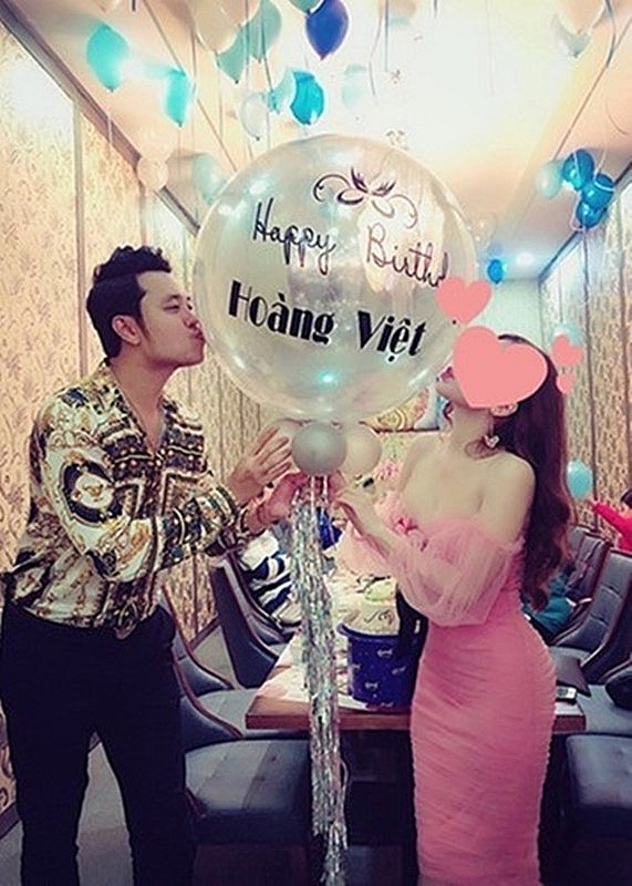Sao nam Việt từng yêu nữ tỷ phú hơn 32 tuổi giờ ra sao? Sao nam Việt từng yêu nữ tỷ phú hơn 32 tuổi giờ ra sao?