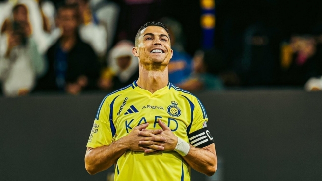 Ronaldo làm được điều kinh ngạc ở tuổi 39