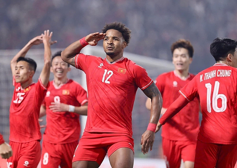 HLV Kim Sang Sik triệu tập Xuân Son lên tuyển Việt Nam