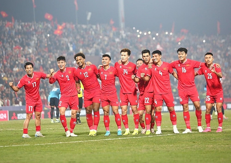 HLV Kim Sang Sik triệu tập Xuân Son lên tuyển Việt Nam