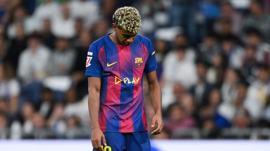 Yamal mắc bệnh ‘không thể chữa khỏi’, chịu cơn đau cả đời